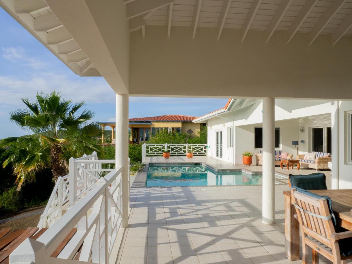 Villa Happy View Willibrordus Exterior foto